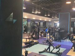 -威仕顿健身游泳(御锦城店)