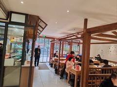 -饭饱香土碗菜(新科店)