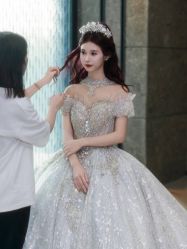 -拉瑞娜LaReine婚纱礼服高级定制