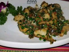 -香巴拉云南餐厅(华莱坞店)