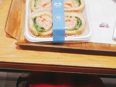 -巴黎贝甜(大宁国际商业广场店)