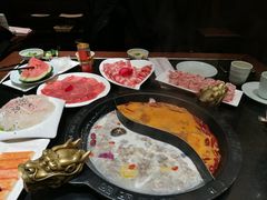 -重庆德庄火锅(体育中心店)