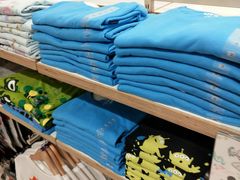 -优衣库(威海威高购物中心店)