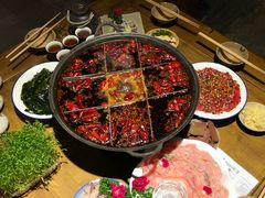 -白乐天毛肚火锅馆(南滨路店)