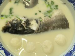 -南京金牛湖巨碗鱼头