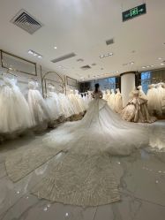 -GRACE KELLY婚纱与礼服(北京店)