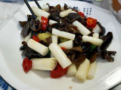 藕带炒木耳-臭鳜鱼人家·老字号徽菜