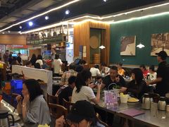 大堂-胡须佬鸡煲四季火锅店(石厦西村直营店)