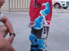 -悦动体能篮球羽毛球网球(三里河店)