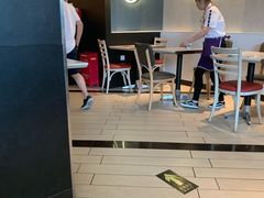 -必胜客(东大桥店)