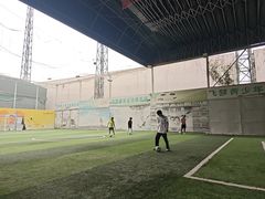 -飞梦少儿足球培训(塘桥校区)