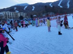 -亚布力新体委滑雪场