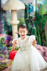 -格林童趣专业儿童摄影(公益西桥店)