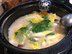 -东椰·海南椰子鸡火锅(朝阳门店)