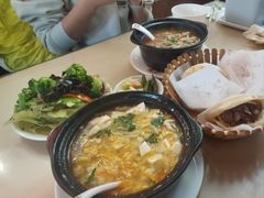 -闫家驴肉老店(华电一校店)