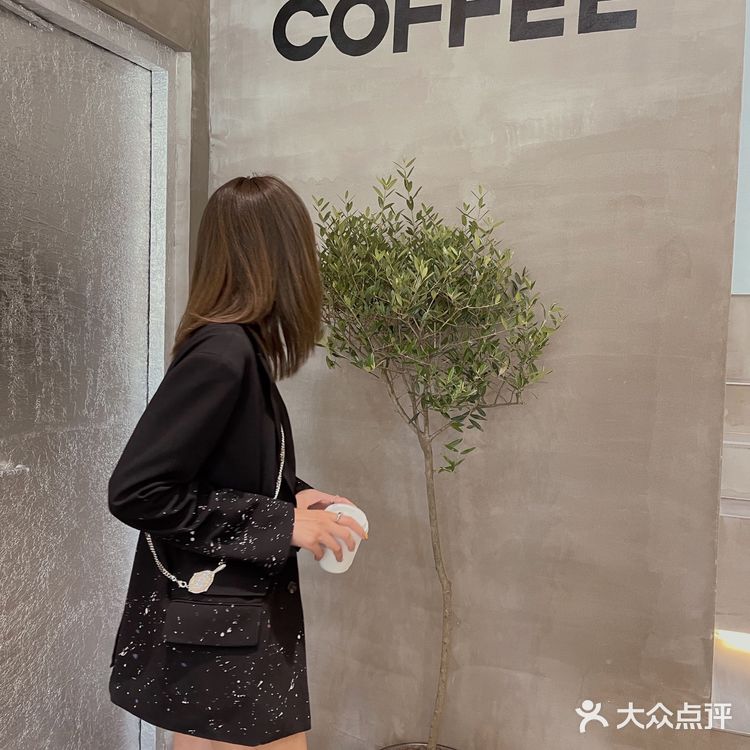 深圳新店首发｜M Stand能吃的咖啡杯