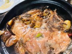 招牌酱焖鲽鱼头-老刘私厨猪脚饭