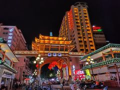 -市中心风采楼步行街
