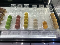 马卡龙-黑草莓(重庆路店)