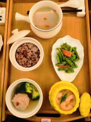 -大美母婴月子中心