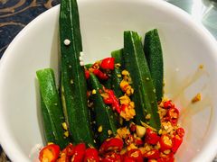 -万重锦·人文川菜馆(骡马市店)