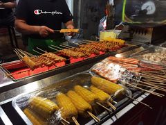 -小魏哥果仁烤面筋