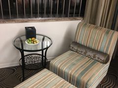 -泸州泸舍酒店(江阳区水井沟步行街店)