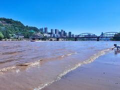 -兰州西关十字中山桥逸扉酒店