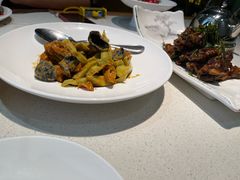 -聚友斋(陶瓷琉璃馆水晶街店)