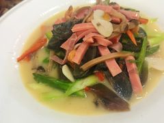 -老大同酒家·糟卤·本帮菜(中山公园店)