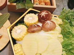 -一绪に寿喜烧(荟聚店)