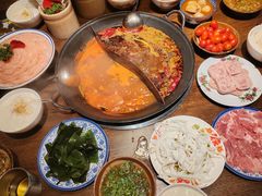 -萍姐火锅·公路夜市(武汉首店)