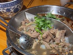 -大众跷脚牛肉馆·非遗传承单位(峨眉山店)