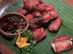 云南风味炸猪小排-花马天堂云南餐厅 Lost Heaven(外滩店)