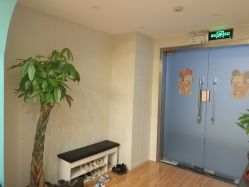 -萱草产后康复催乳中心(江宁万达店)