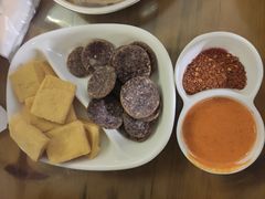 -88号小吃店·经典云南菜·地道纳西美食