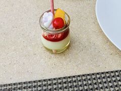 -亮马河饭店翠雅咖啡厅