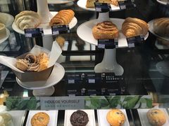 -星巴克臻选(济南恒隆店)