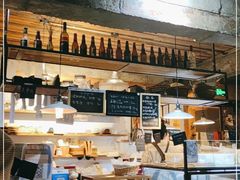 面包甜点陈列柜-仙峰天然面包(迎宾路店)