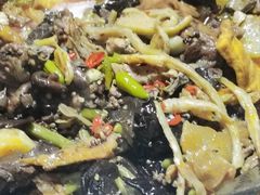 -屈夫人地锅鸡(南充店)