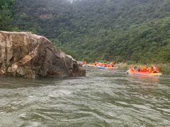 -宝天曼峡谷漂流