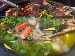 -鸣记脆皮烤鱼·海鲜烤鱼(三八广场店)