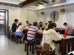 -长人馄饨铺(解放街店)