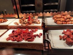 -享遇.锅姥姥牛排海鲜自助(小寨店)
