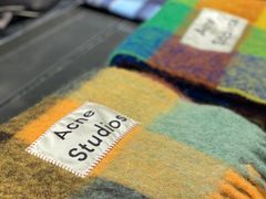 -Acne Studios(芮欧百货店)