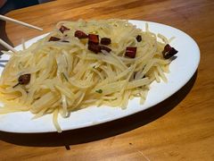 酸辣土豆丝-文记沸腾鱼(永安路总店)