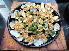 -何师烧烤Pro ·江湖川菜·小龙虾·精酿(太古里旗舰店)