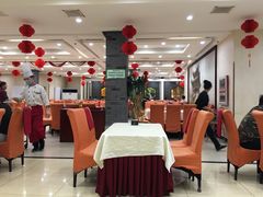 大堂-大鸭梨烤鸭店(金顶街店)