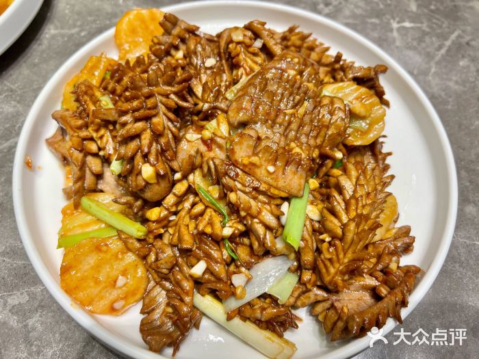 闫府私房菜·百年鲁菜(恒隆店)爆炒腰花图片