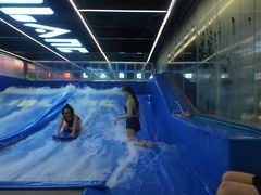 -INLANG饮浪室内冲浪(苏河湾万象天地店)